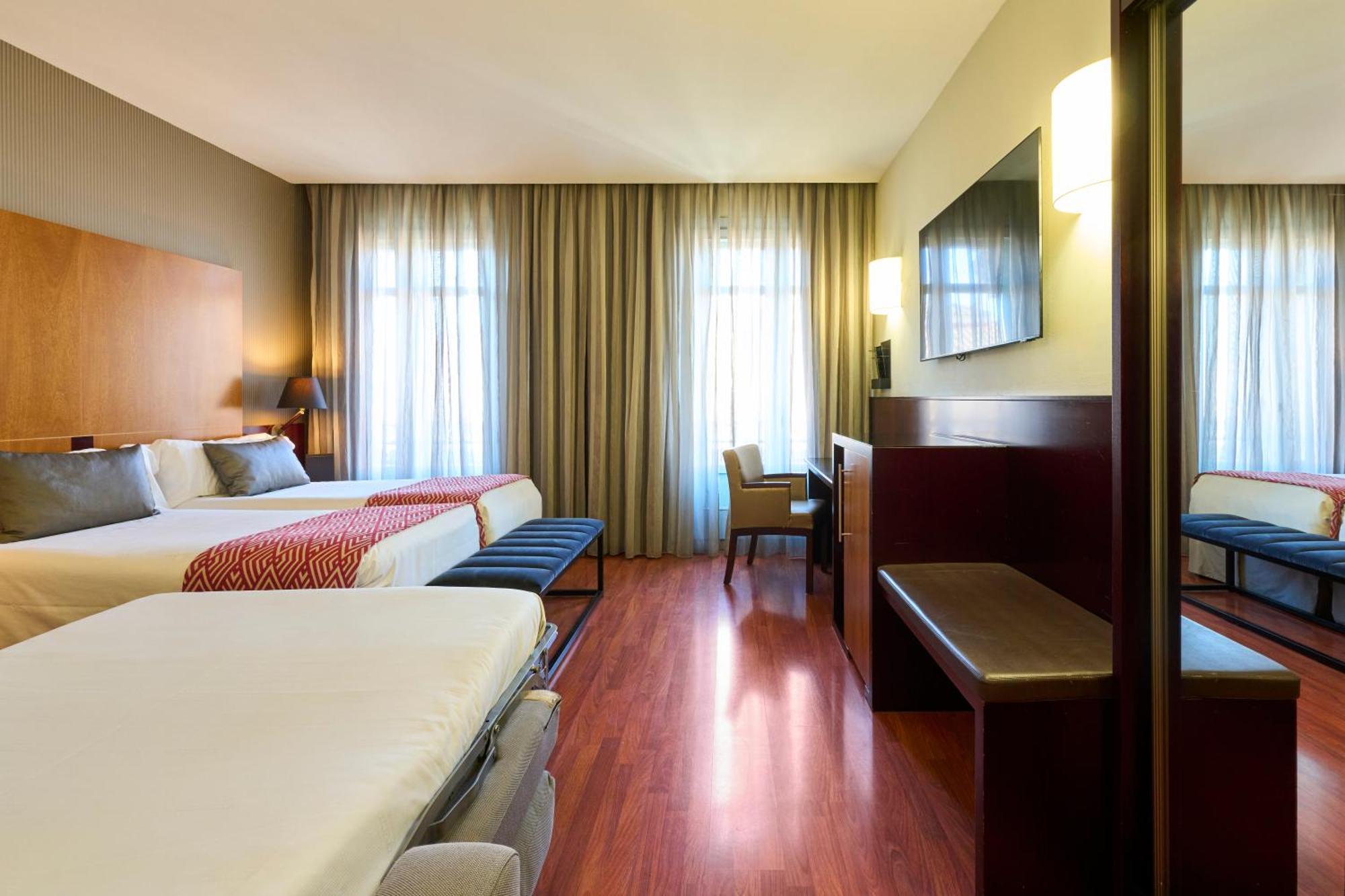 Catalonia El Pilar Hotel Zaragoza Phòng bức ảnh
